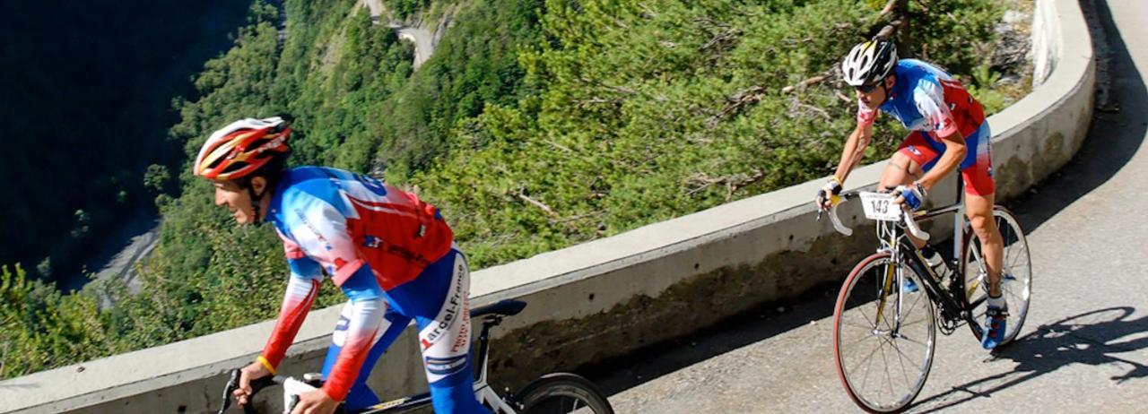 Chalet La Cachette Cyclists & Skiers Le Bourg-dʼOisans Eksteriør bilde