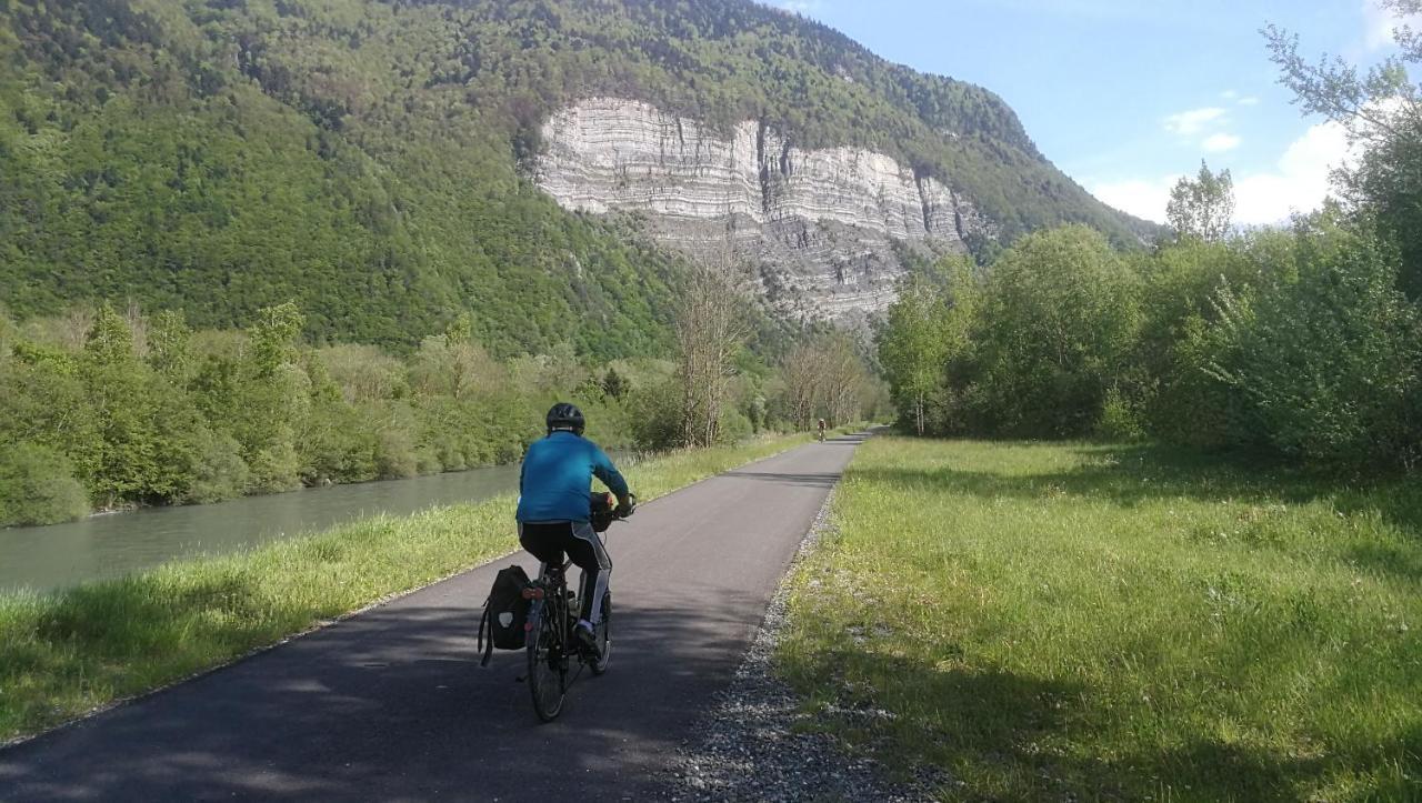 Chalet La Cachette Cyclists & Skiers Le Bourg-dʼOisans Eksteriør bilde
